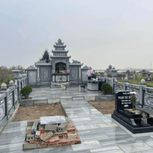 Khuôn viên lăng mộ - Mẫu 11