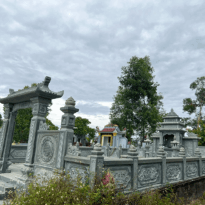 Khuôn viên lăng mộ - Mẫu 03